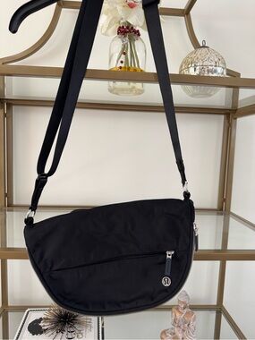 lululemon athletica Black Crescent Messenger Bag